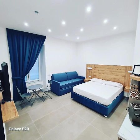 Residenza Nascari Al Plebiscito Hotel Naples Exterior photo