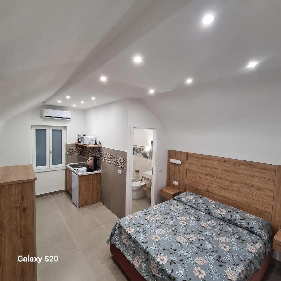 Residenza Nascari Al Plebiscito Hotel Naples Exterior photo