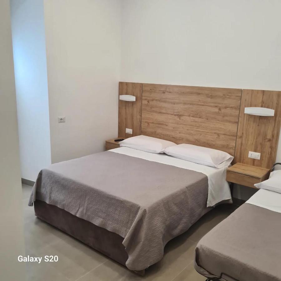 Residenza Nascari Al Plebiscito Hotel Naples Exterior photo
